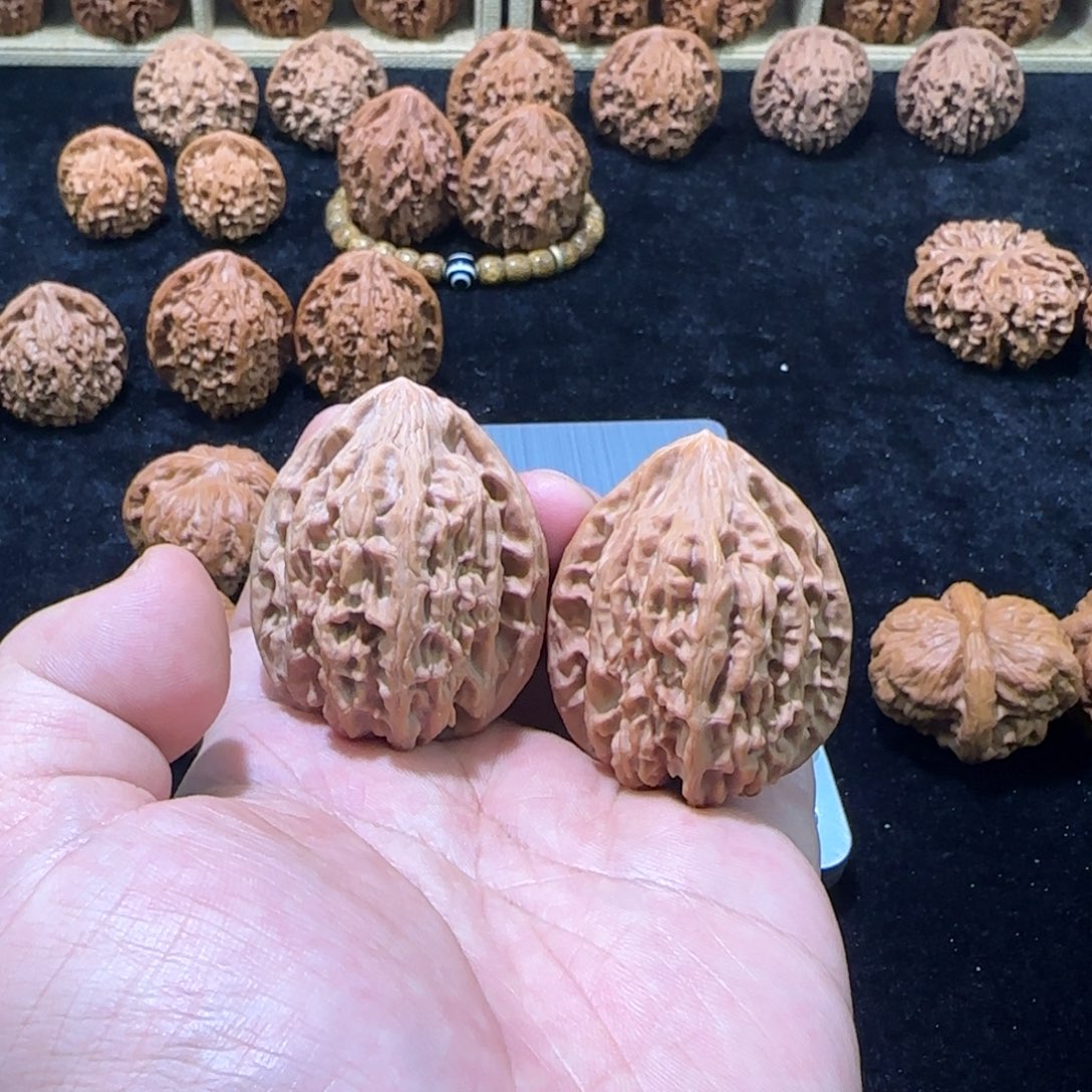 文玩核桃把件41鸡心