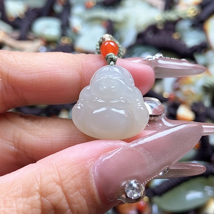 和田玉颈饰未镶嵌