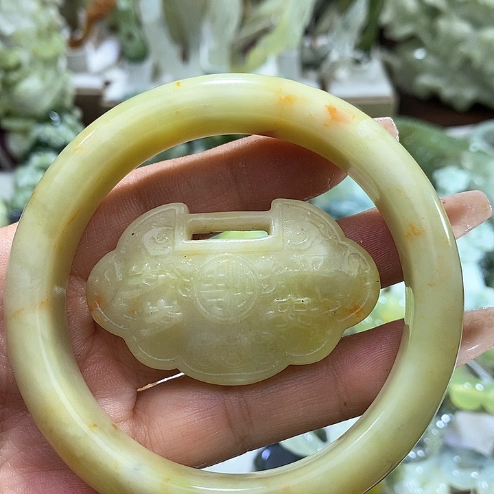 岫玉岫玉吊坠未镶嵌