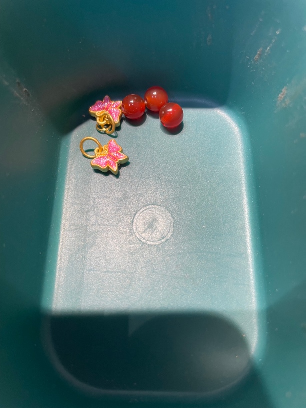                足金a2    加 玛 瑙