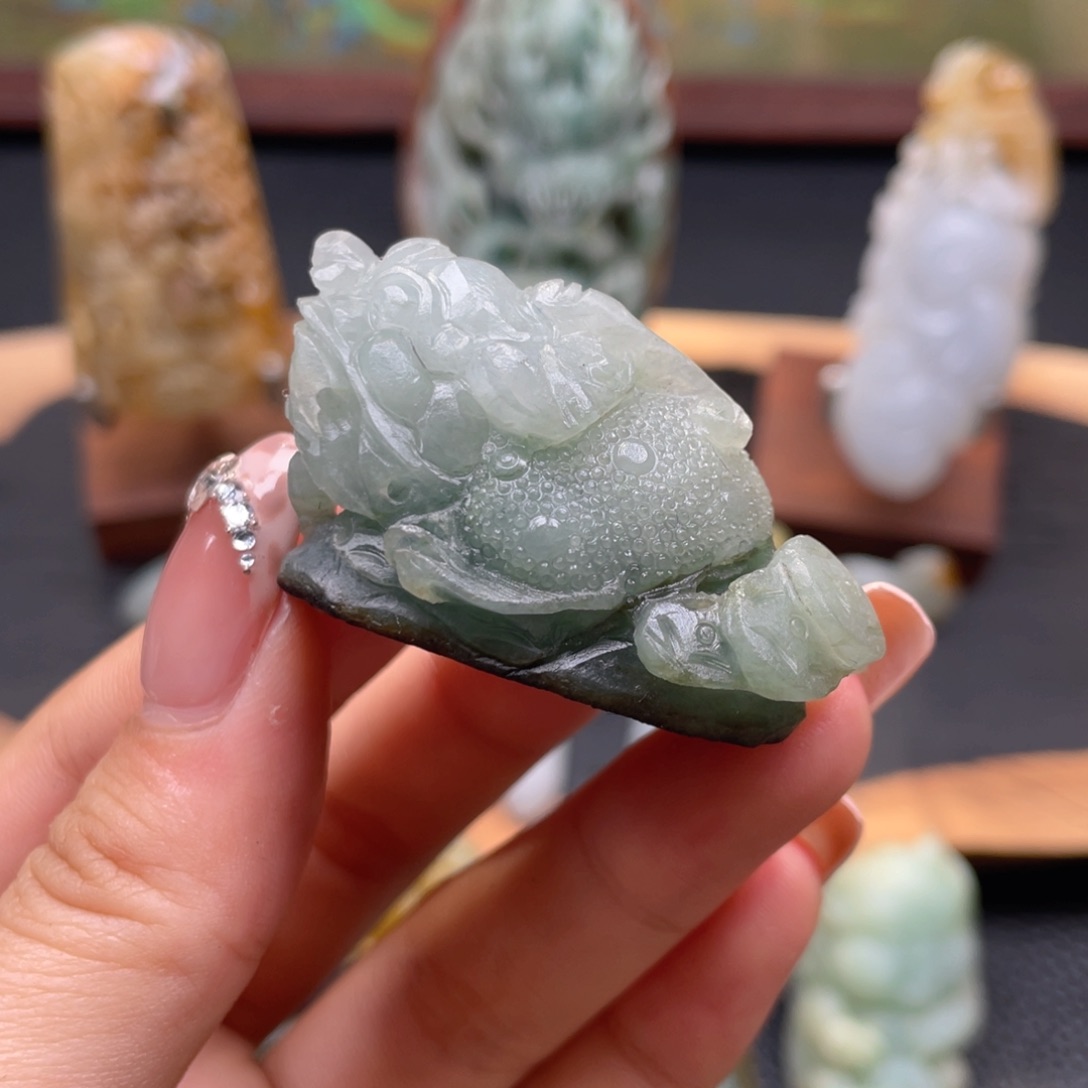 定制翡翠未镶嵌翡翠