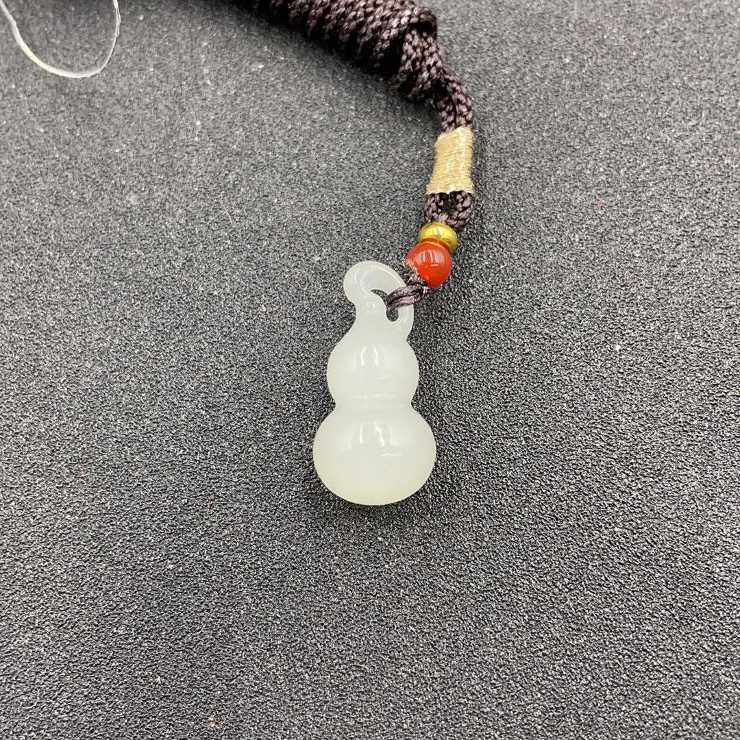 BY0308FLSF标1009 和田玉挂坠