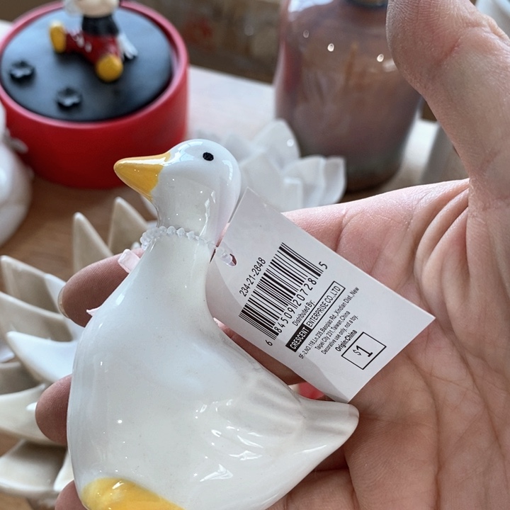 摆件陶瓷树脂材料