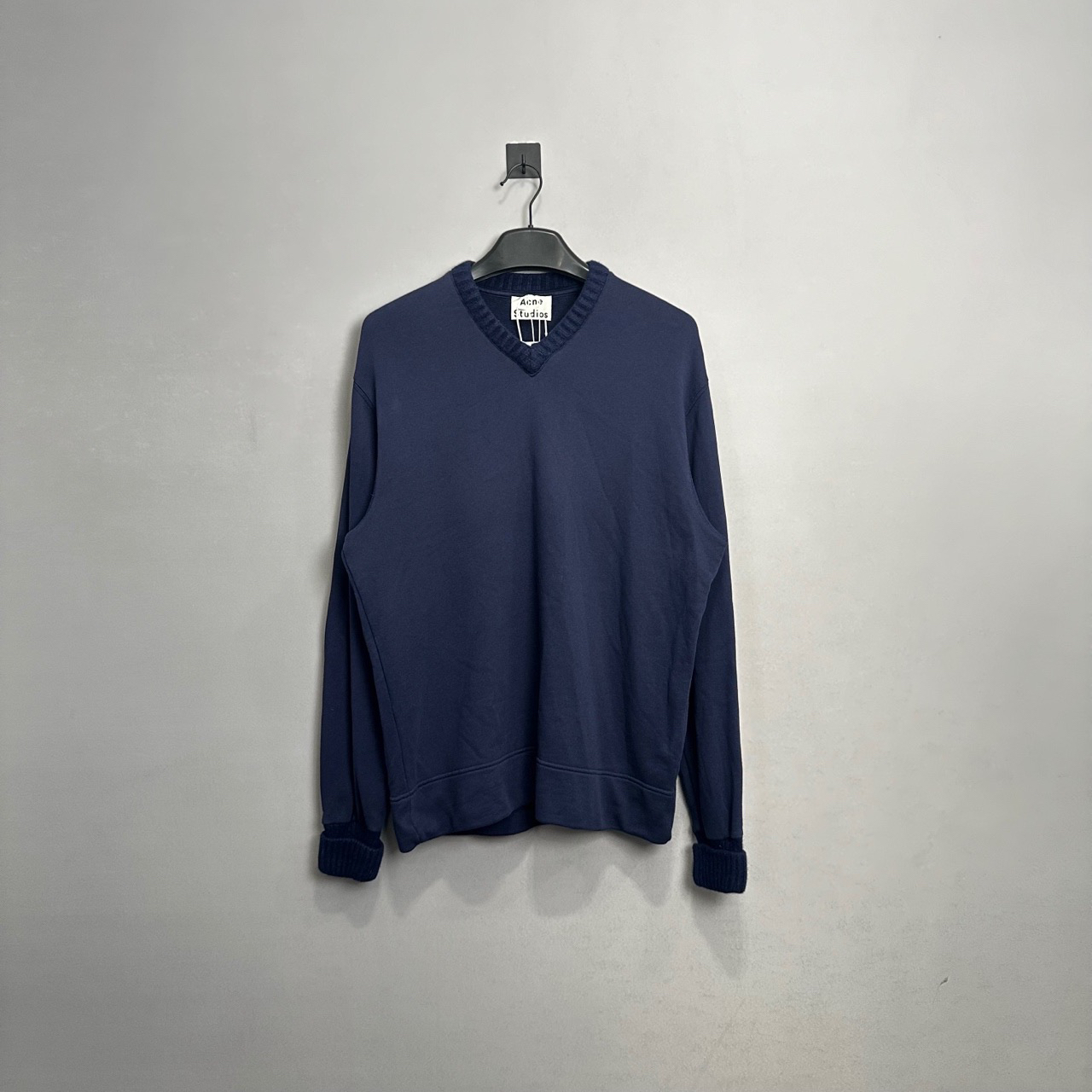 95新 AcneStudios 纯色v领贴布卫衣/M码/98新/公价3100