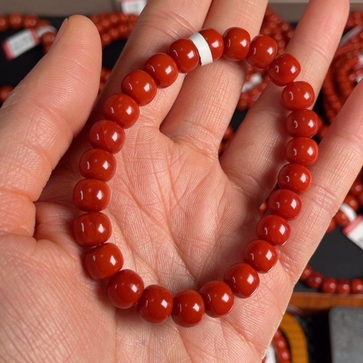 南红玛瑙手链未镶嵌