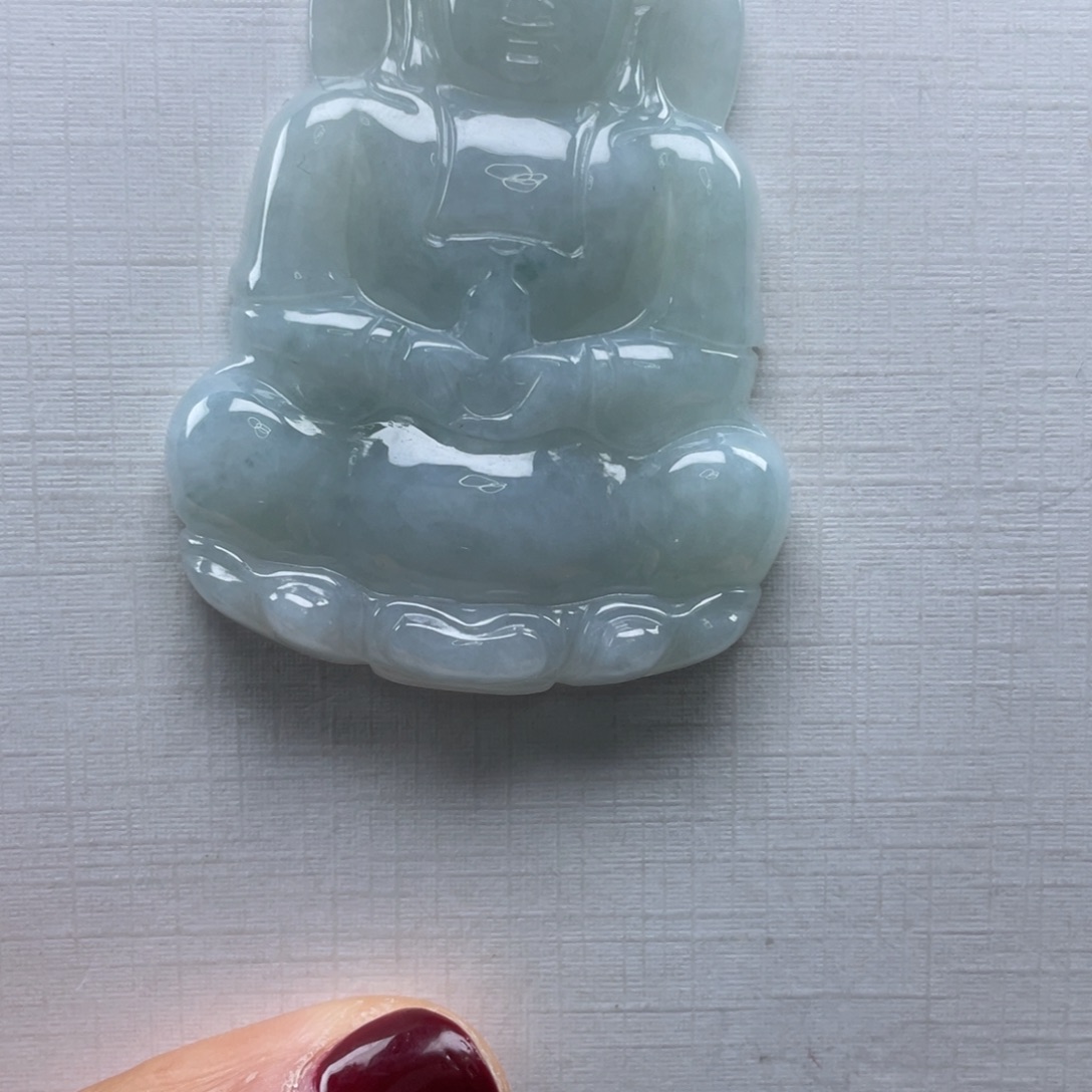 s***y翡翠未镶嵌颈饰观音