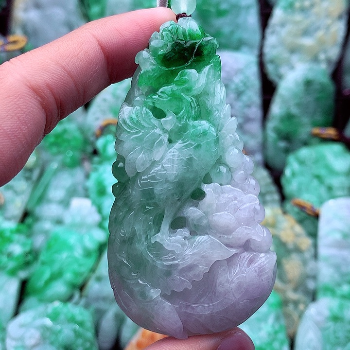 翡翠吊坠(不含链)未镶嵌