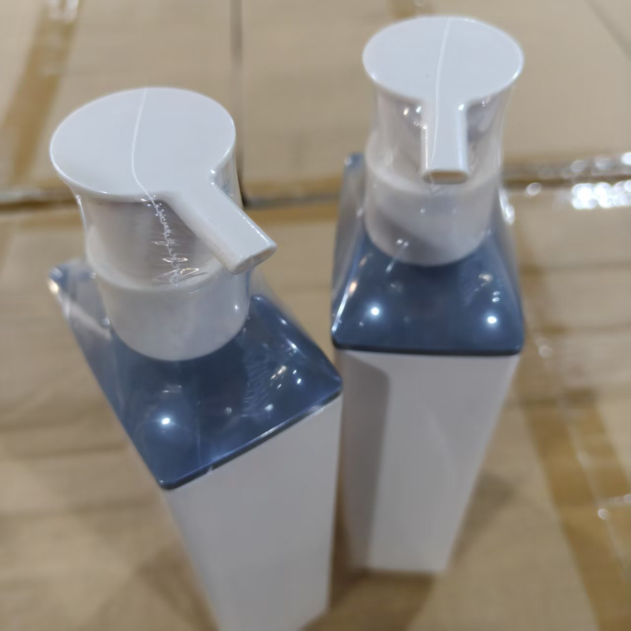 山茶花 730ML 洗发小收纳瓶子