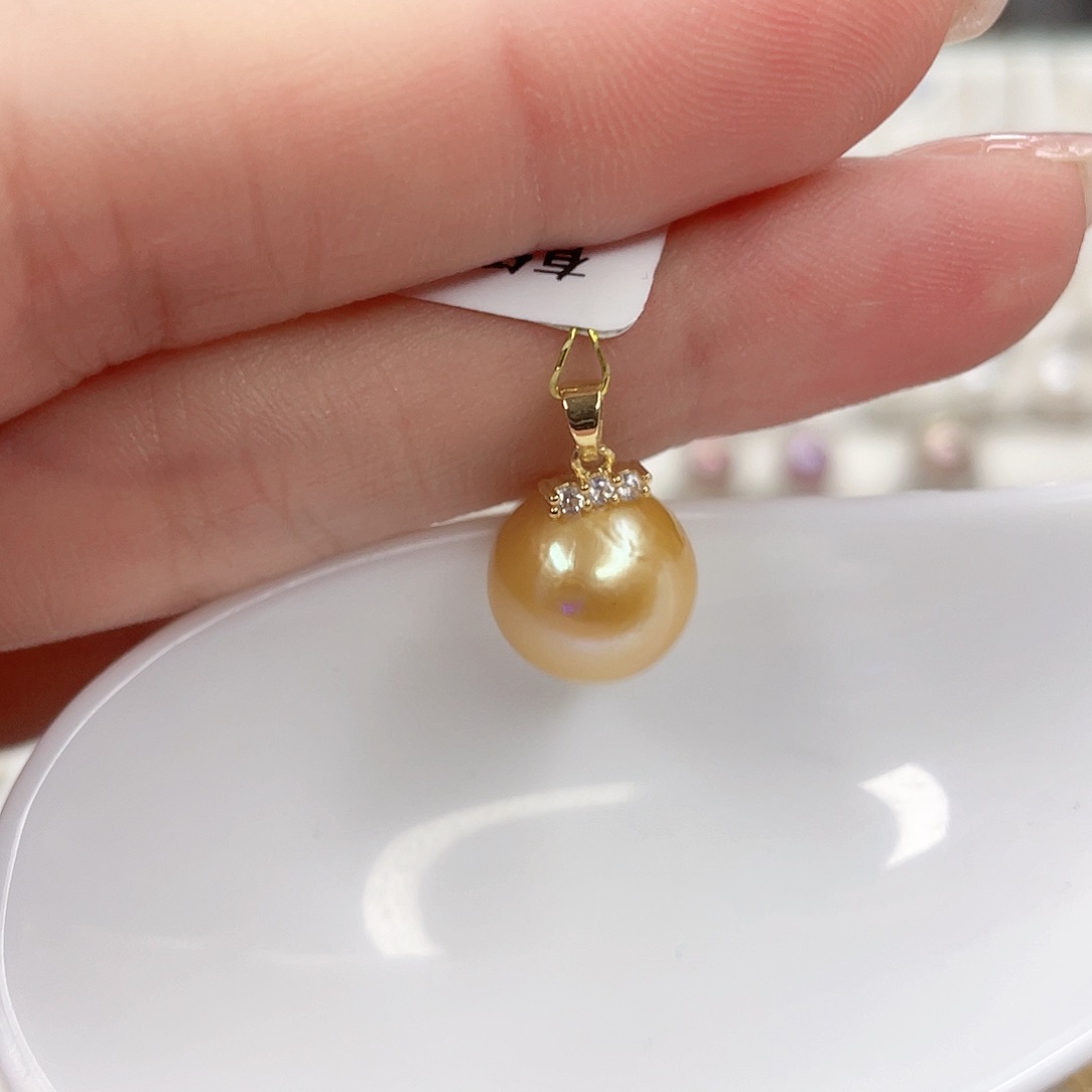 淡水珍珠未镶嵌吊坠(赠链)