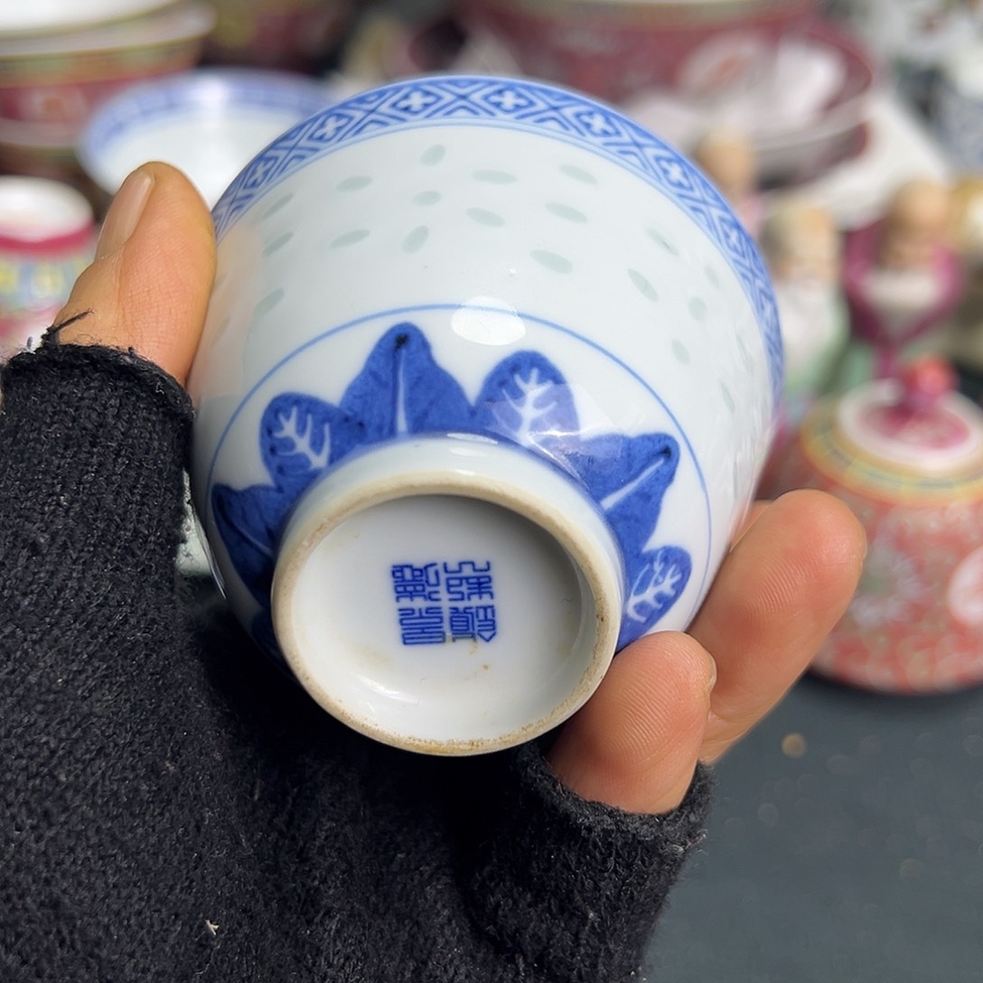 杯景德镇陶瓷青花玲珑二刚杯