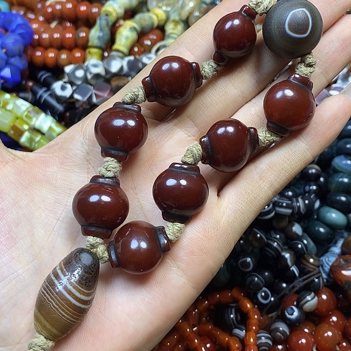 未镶嵌颈饰玛瑙/玉髓