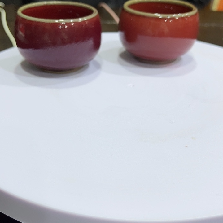 2只杯子，2只杯子的重量