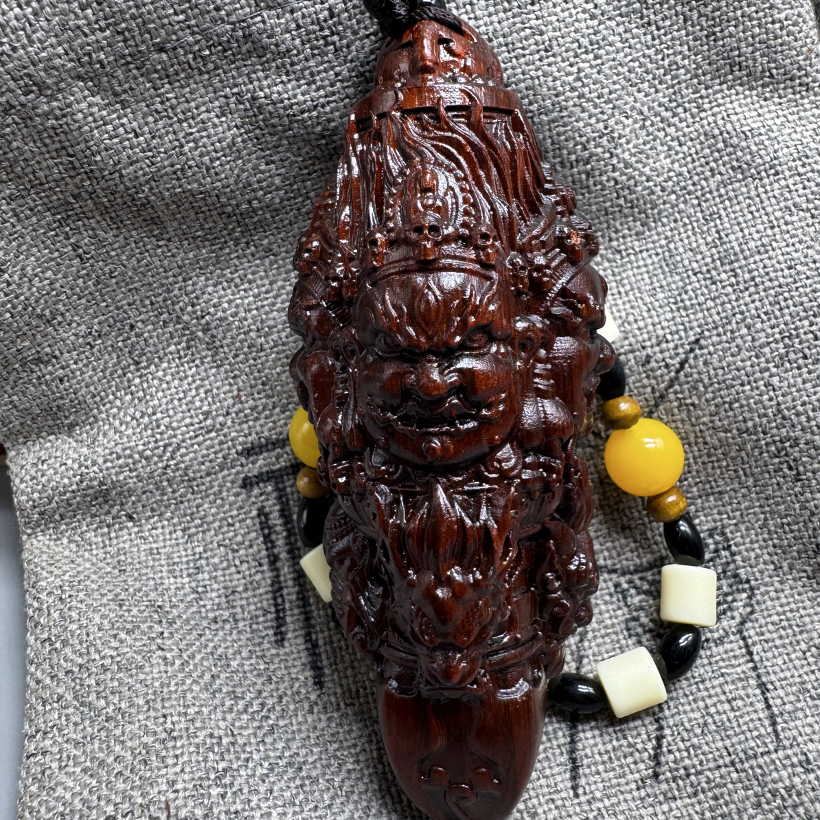 大号大黑天 金刚杵 紫檀木雕刻手工艺