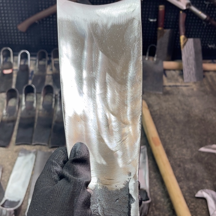 洪***公龙泉手工制作工艺锄头炮弹钢3斤