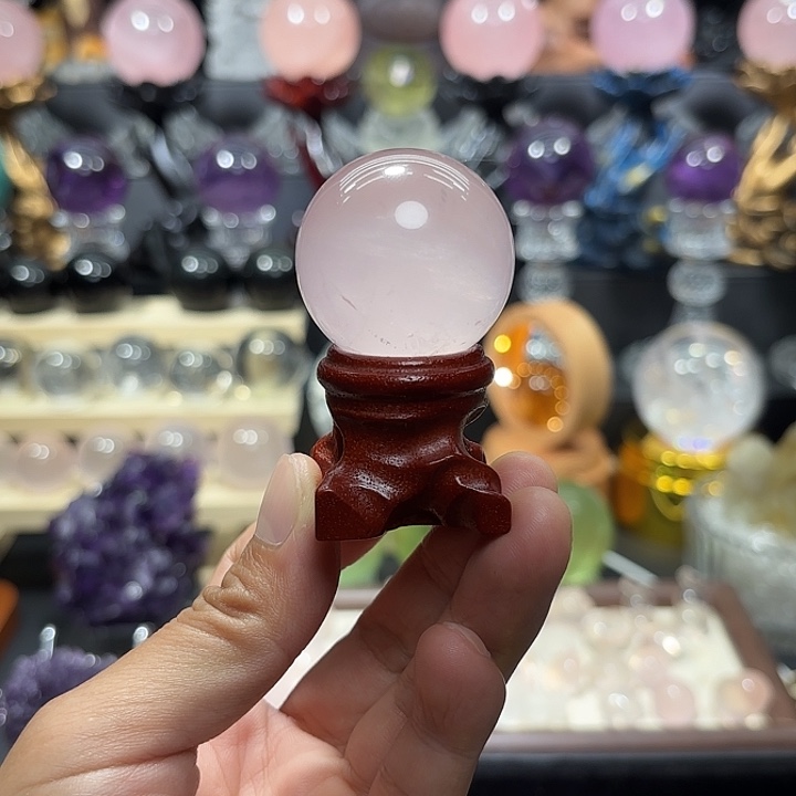 未镶嵌水晶珠宝半成品