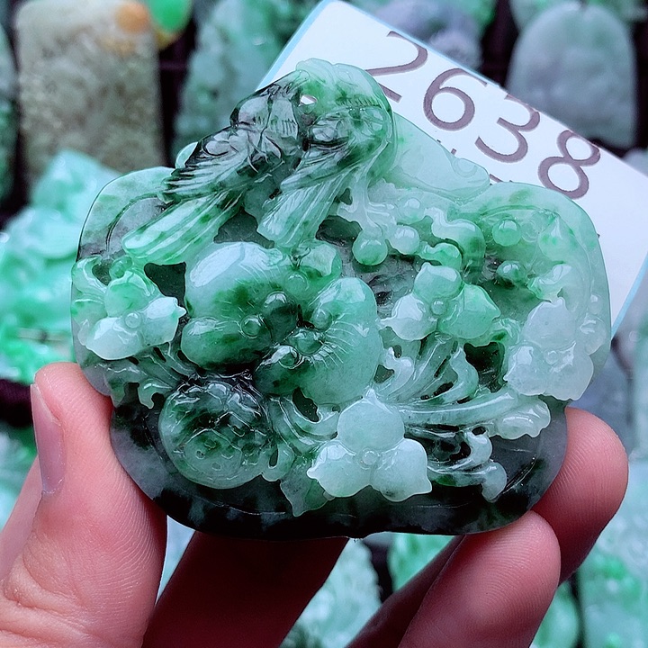 翡翠未镶嵌吊坠(不含链)