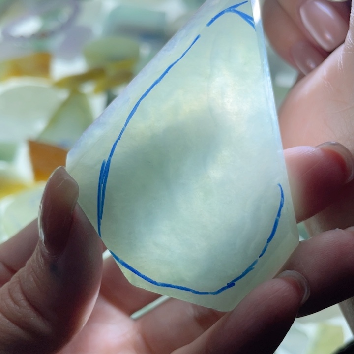 定制翡翠未镶嵌不退不换