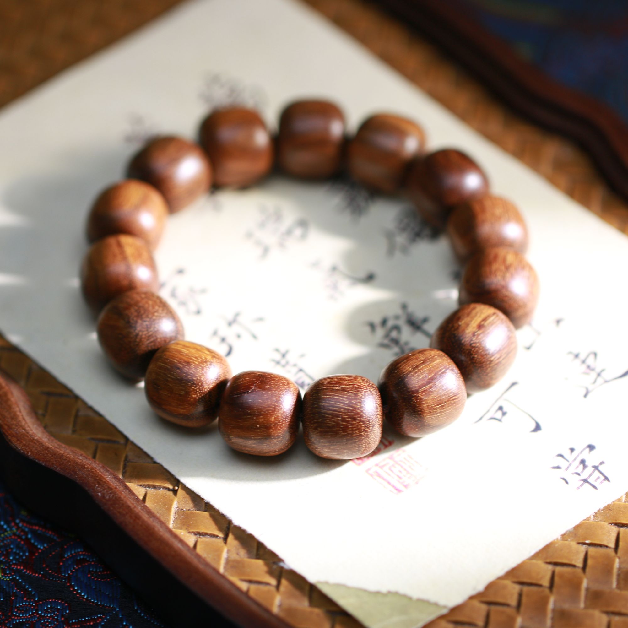 【曹总文玩】芽庄沉香木串（多样性发其一)CX018