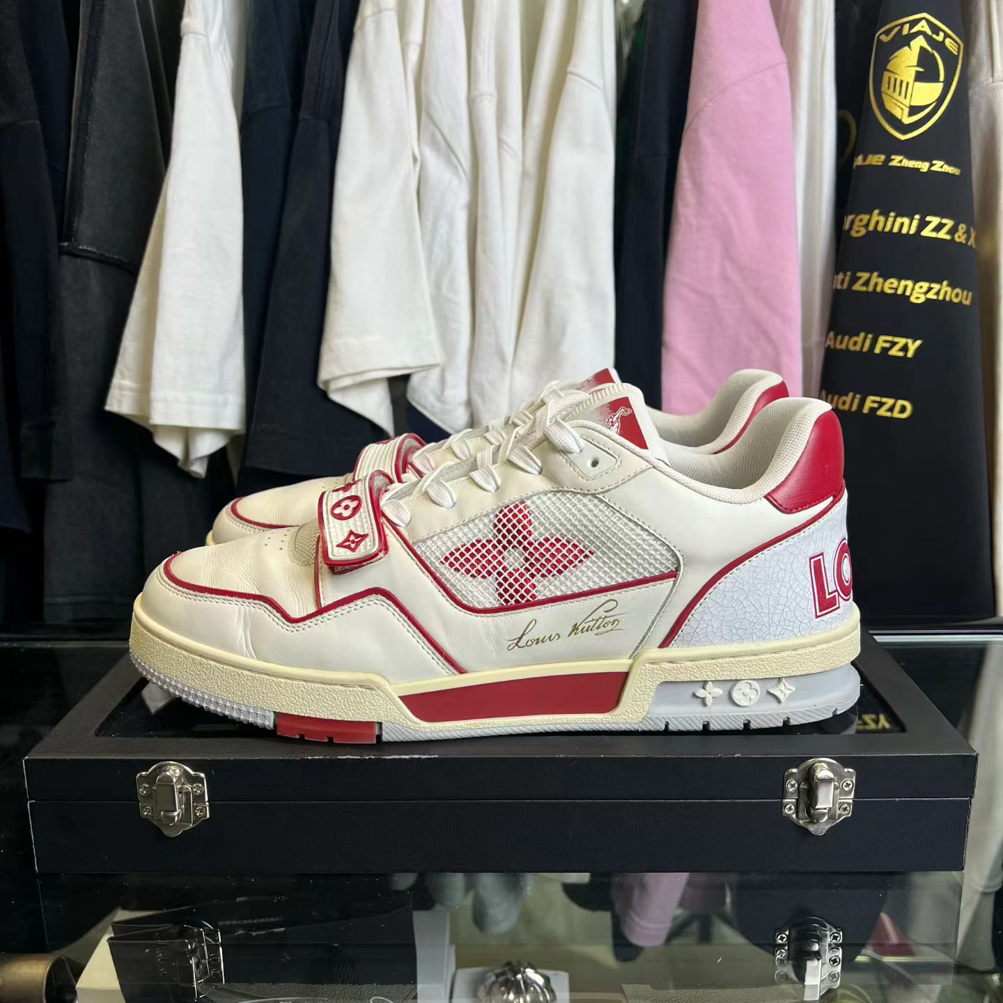 99新 LouisVuitton/路易威登 43码/白红/时尚潮流/魔术贴板鞋