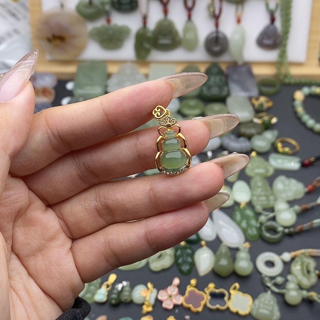 和田玉吊坠(不含链)银S925镶嵌