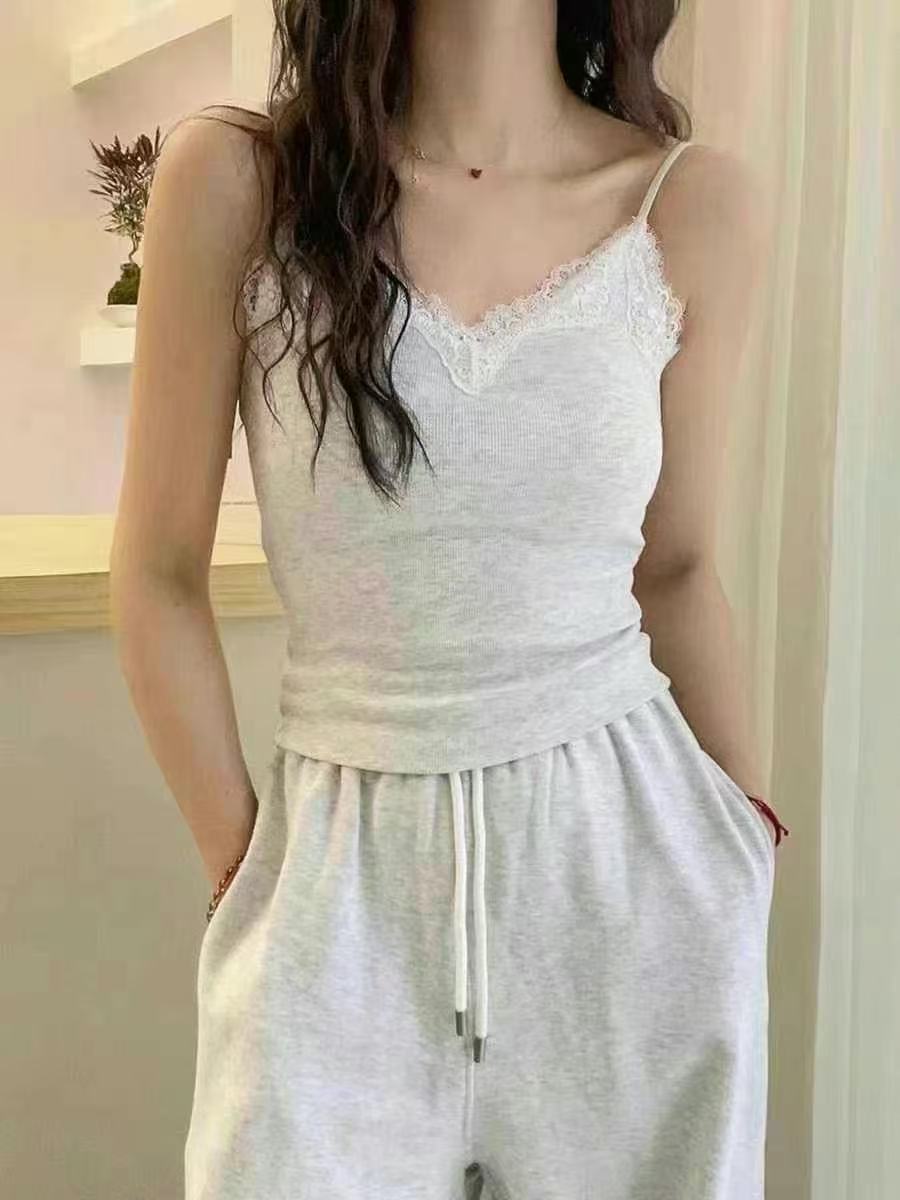 韩系甜美夏季新款V领蕾丝美背