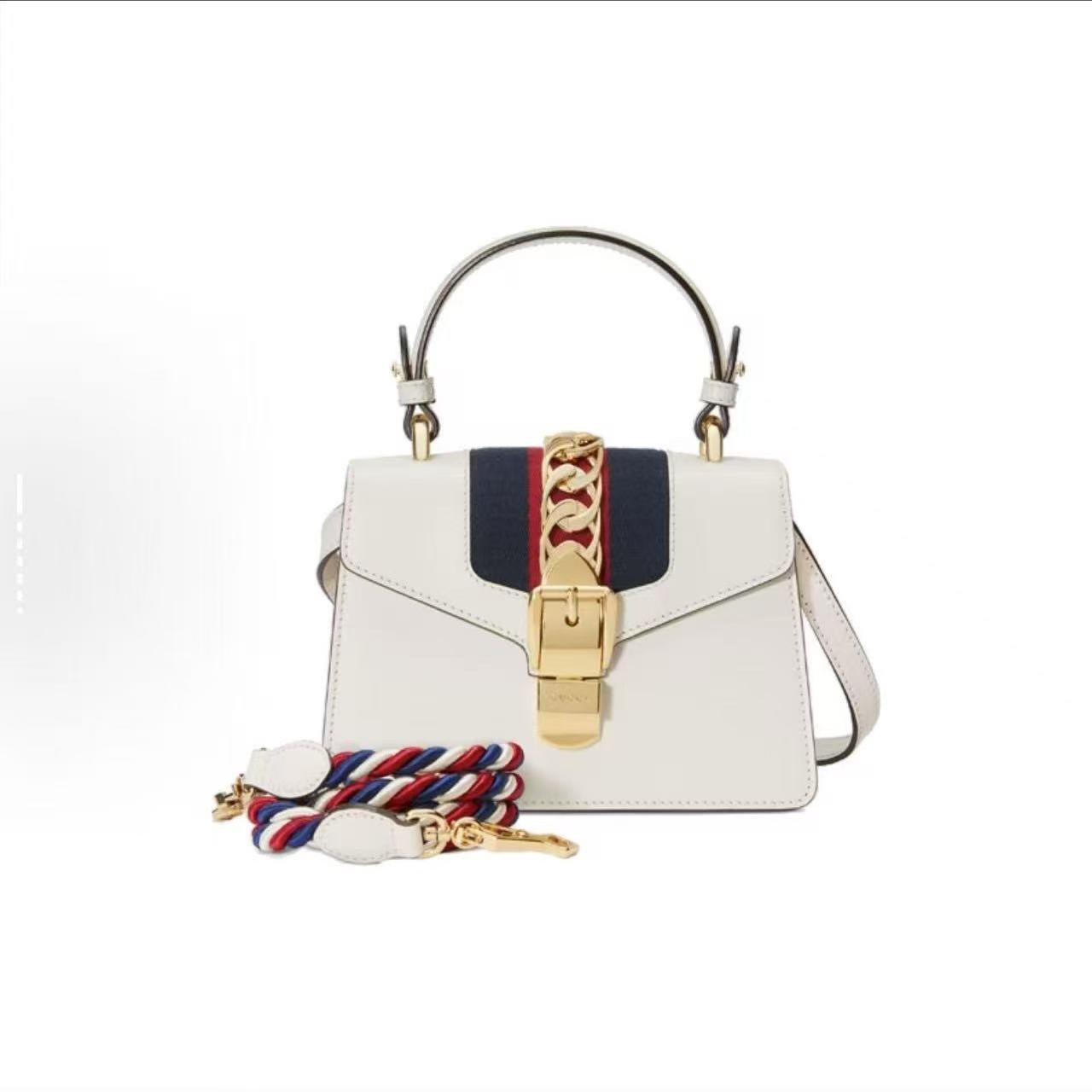 99新 GUCCI/古驰 GUCCI/古驰 白色塞尔维亚手提