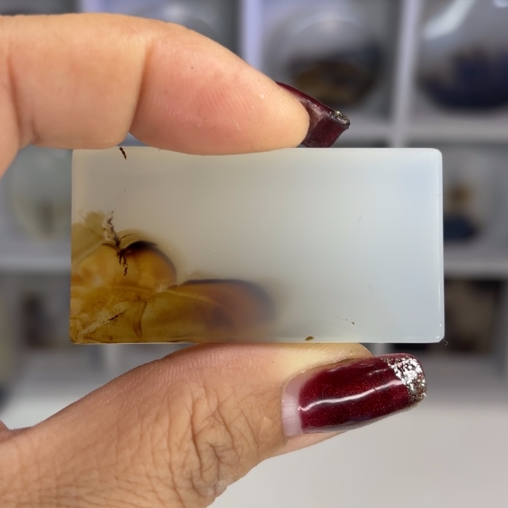 玛瑙/玉髓颈饰未镶嵌