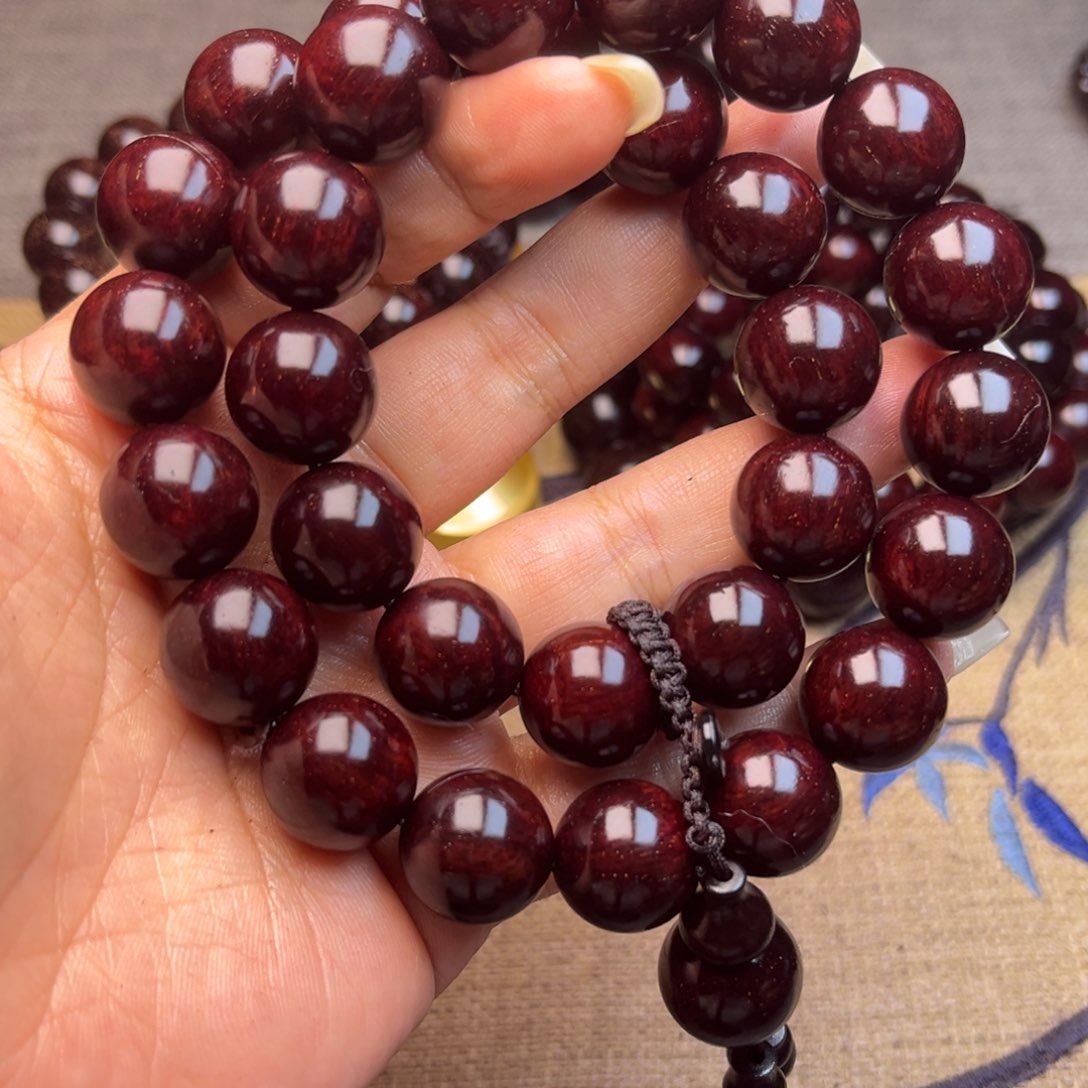 檀香紫檀（小叶紫檀）1.5 26颗