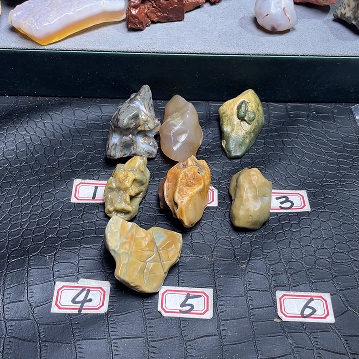 听***竹有机玻璃阿拉善戈壁石