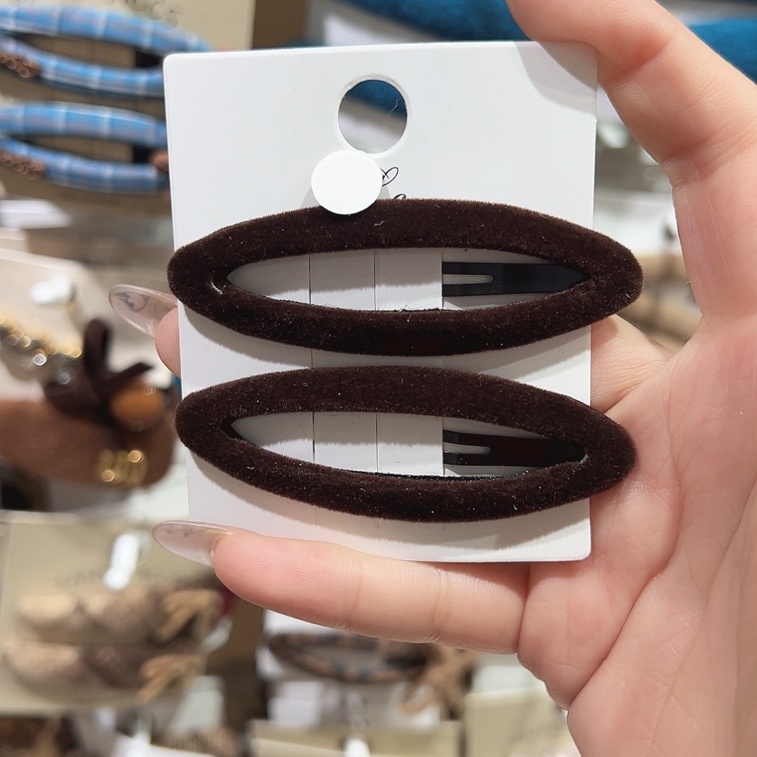 仿珍珠非金属咖色椭圆掰掰夹