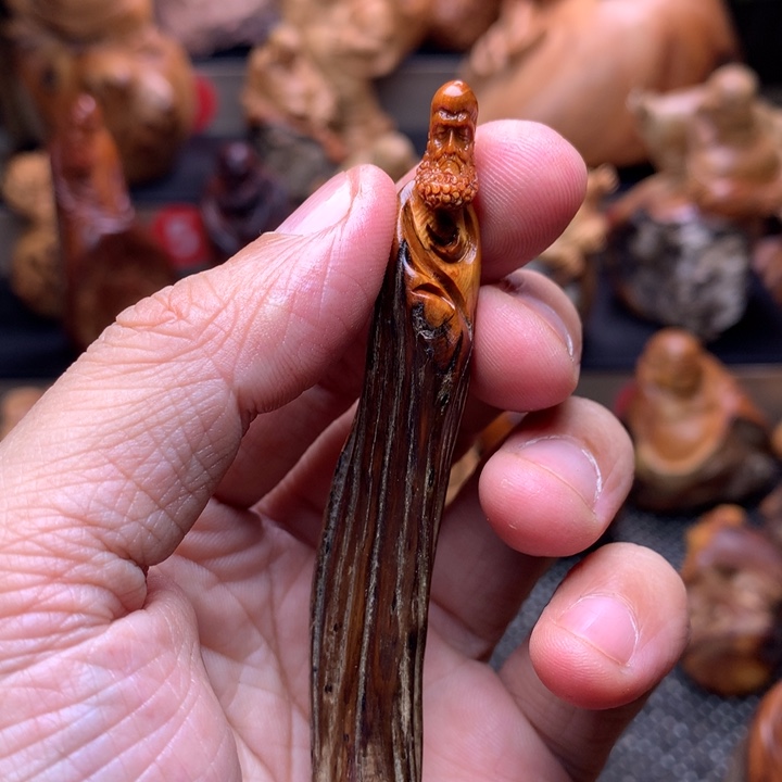 柏木（崖柏）崖柏陈化手把件
