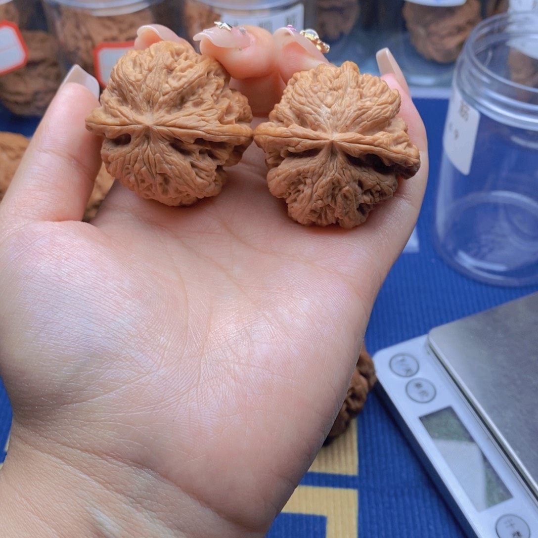 沐***风文玩核桃吊坠粗筋精品对43