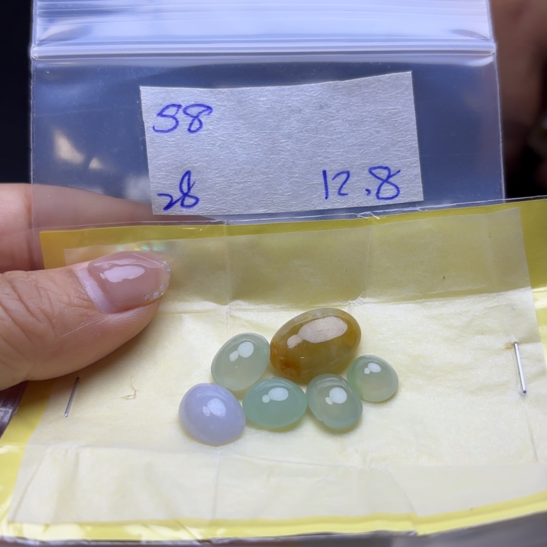 定制翡翠未镶嵌不退