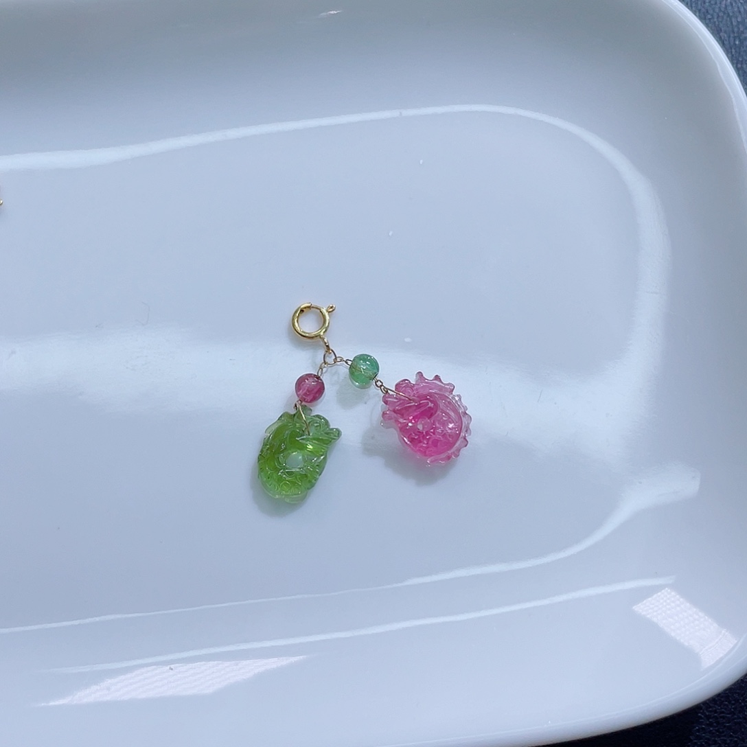 碧玺未镶嵌颈饰碧玺吊坠