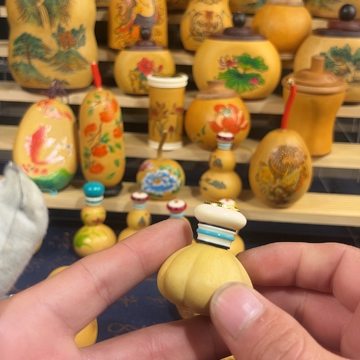 M***n大叶紫檀（黑酸枝木类）