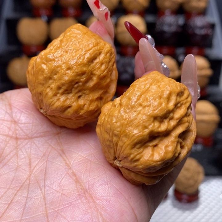 文玩核桃把件龙脊妖蝉31号