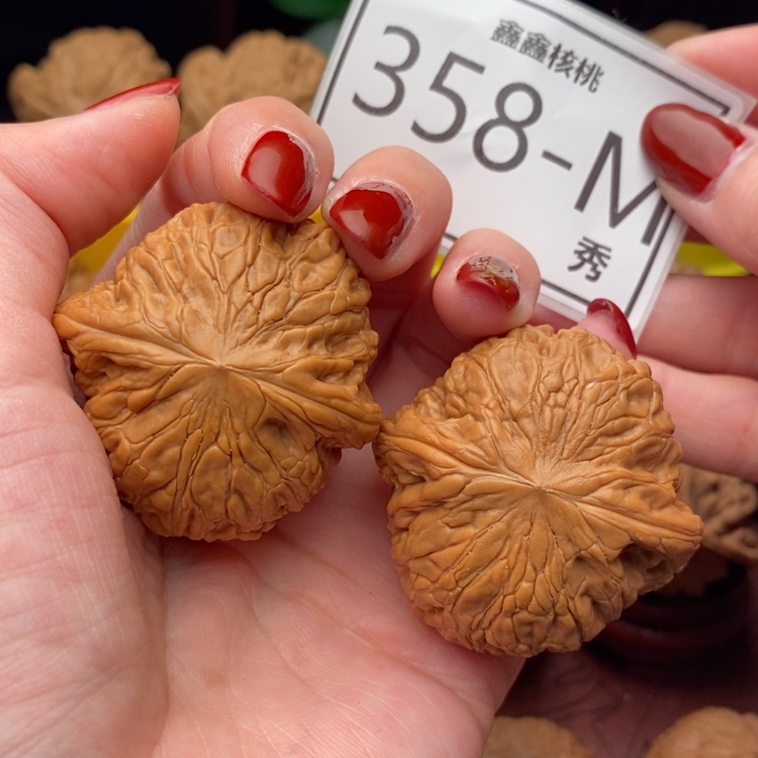 文玩核桃把件铁锤42