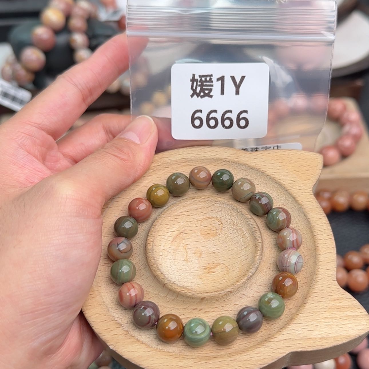 【闪购商品】未镶嵌手链石英质玉*‍****