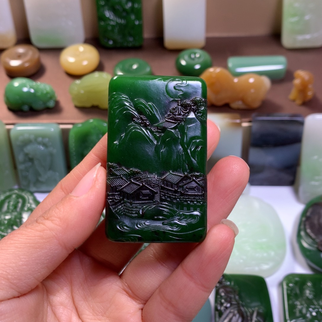 和田玉挂件未镶嵌南****司