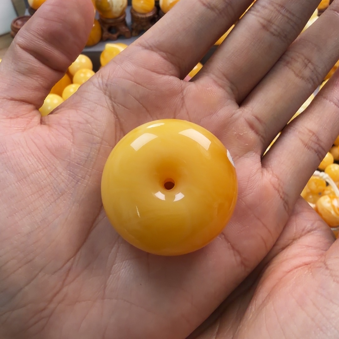 琥珀未镶嵌珠宝奇石21g