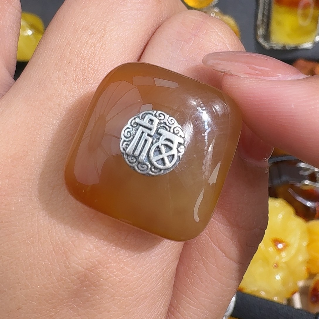 琥珀未镶嵌裸石我