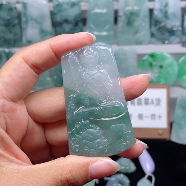颈饰未镶嵌翡翠去文殊菩萨
