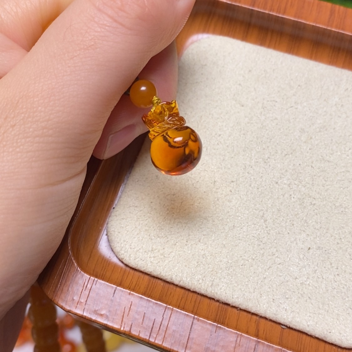 【闪购商品】蜜蜡项链未镶嵌吊坠滴流定制编项链一套
