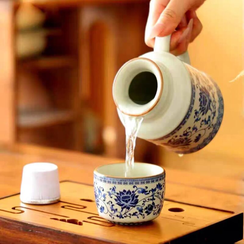 缠枝莲保温瓶-0387