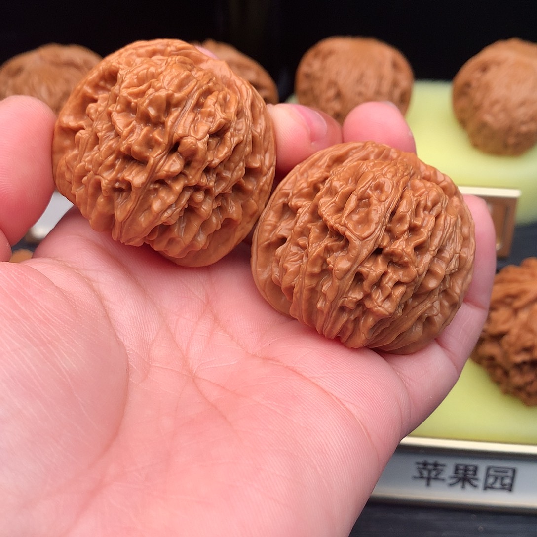 文玩核桃吊坠583号山地楼40