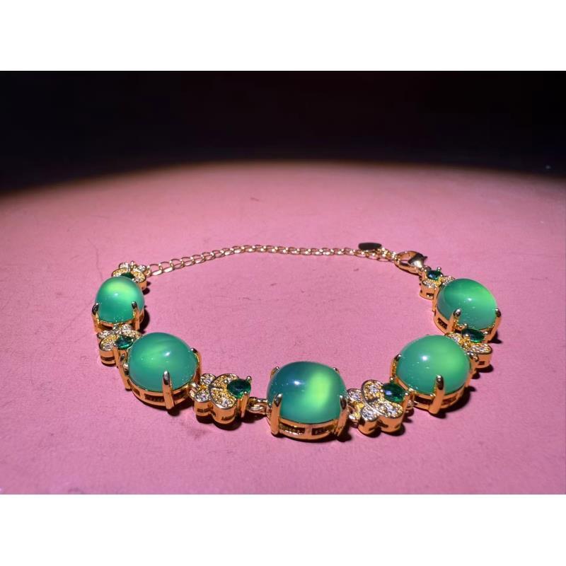 A8099     精美手串   玛瑙绿手链