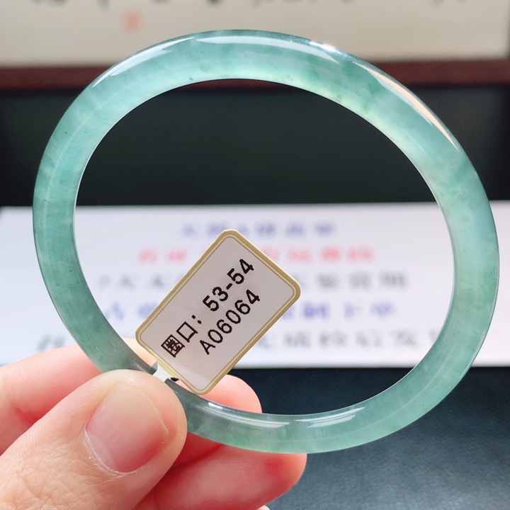 翡翠未镶嵌手镯翡翠手镯21