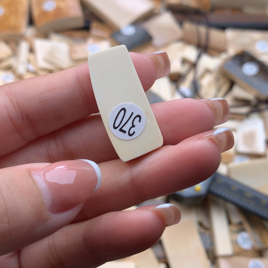 泥塑不打孔联系客服