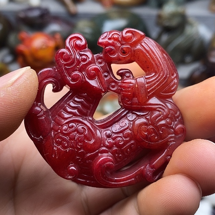 未镶嵌蛇纹石玉颈饰