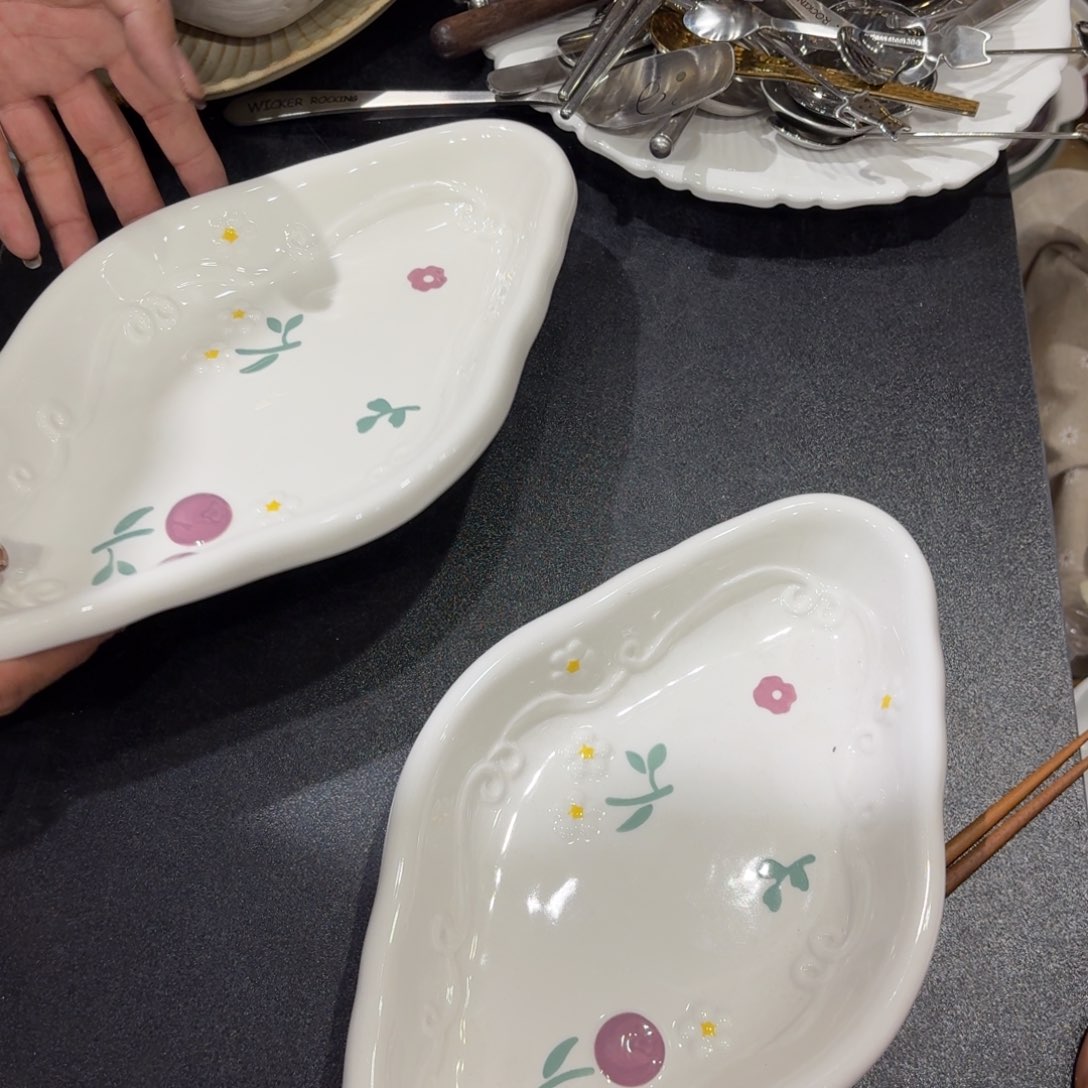 瓷两个两个两个两个